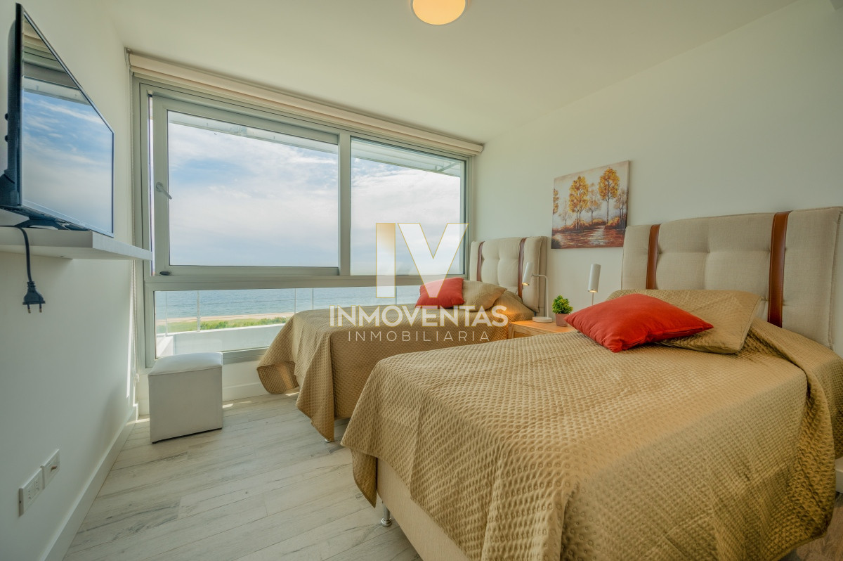 Apartamento ID.4343 - Espectacular PentHouse 4 Dormitorios, Terraza EXCLUSIVA & Todos los Servicios, Edificio ISABEL, Punta Del Este