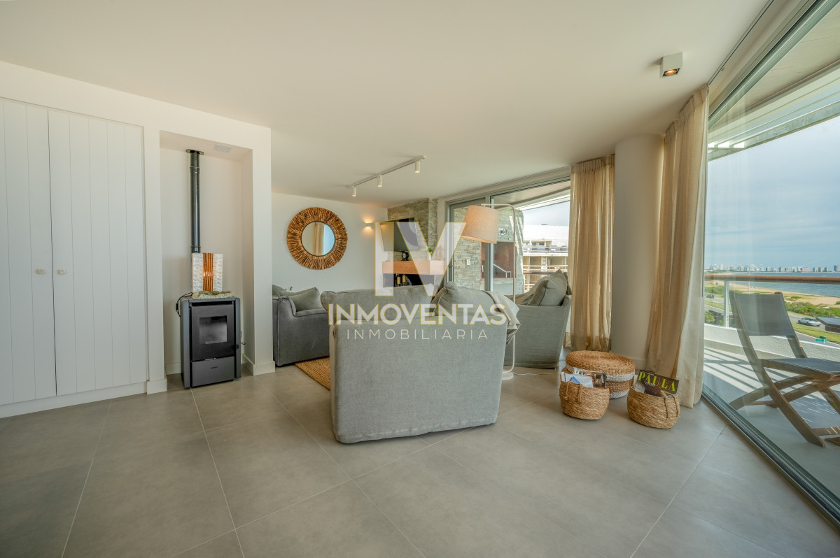 Apartamento ID.4343 - Espectacular PentHouse 4 Dormitorios, Terraza EXCLUSIVA & Todos los Servicios, Edificio ISABEL, Punta Del Este