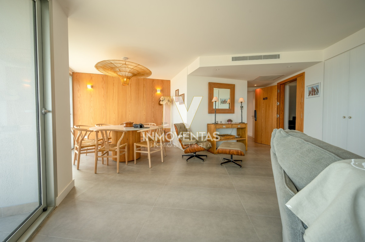 Apartamento ID.4343 - Espectacular PentHouse 4 Dormitorios, Terraza EXCLUSIVA & Todos los Servicios, Edificio ISABEL, Punta Del Este