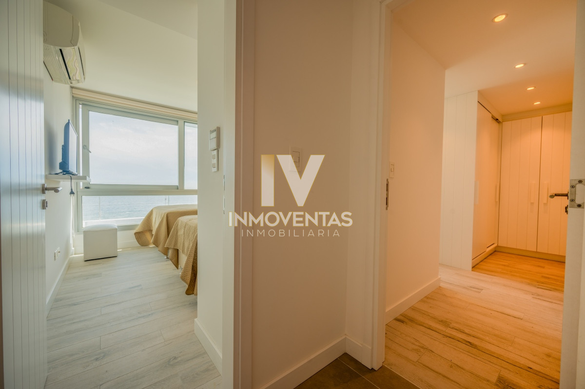 Apartamento ID.4343 - Espectacular PentHouse 4 Dormitorios, Terraza EXCLUSIVA & Todos los Servicios, Edificio ISABEL, Punta Del Este