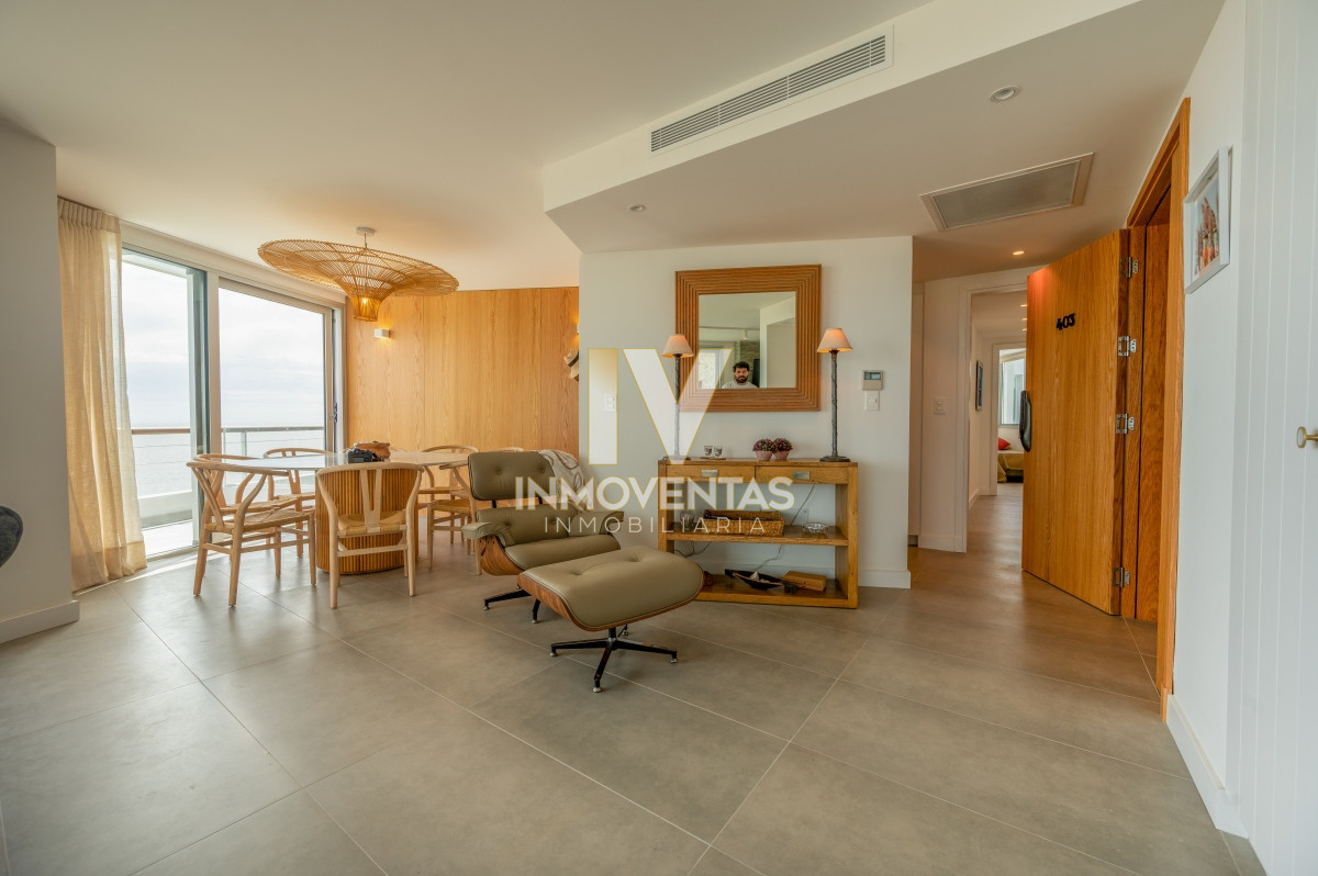 Apartamento ID.4343 - Espectacular PentHouse 4 Dormitorios, Terraza EXCLUSIVA & Todos los Servicios, Edificio ISABEL, Punta Del Este