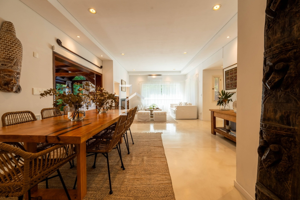 Casa ID.1298 - Impecable Residencia 5 Dormitorios, Jardín, Barbacoa & Piscina en Golf, Punta Del Este