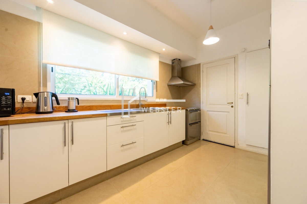 Casa ID.1298 - Impecable Residencia 5 Dormitorios, Jardín, Barbacoa & Piscina en Golf, Punta Del Este