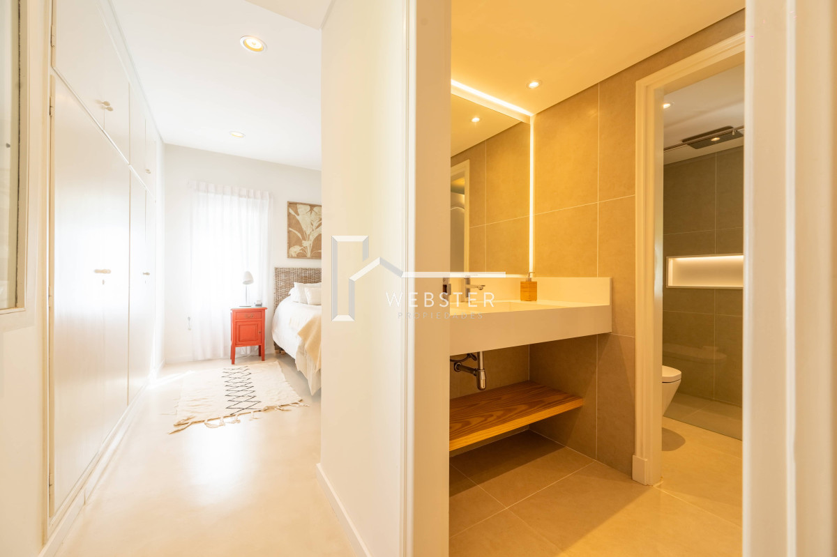 Casa ID.1298 - Impecable Residencia 5 Dormitorios, Jardín, Barbacoa & Piscina en Golf, Punta Del Este