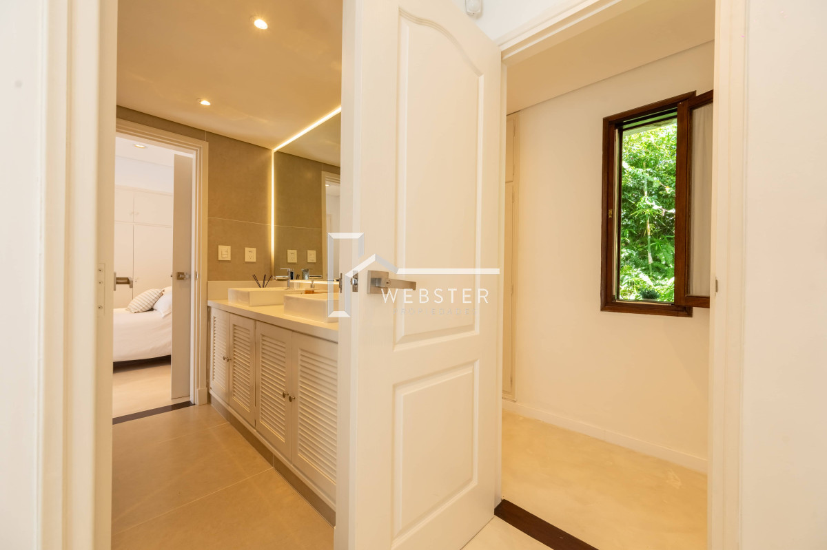 Casa ID.1298 - Impecable Residencia 5 Dormitorios, Jardín, Barbacoa & Piscina en Golf, Punta Del Este