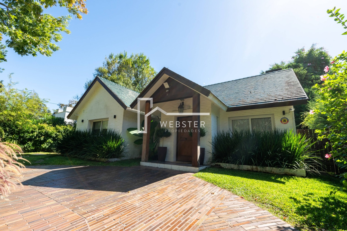 Casa ID.1298 - Impecable Residencia 5 Dormitorios, Jardín, Barbacoa & Piscina en Golf, Punta Del Este