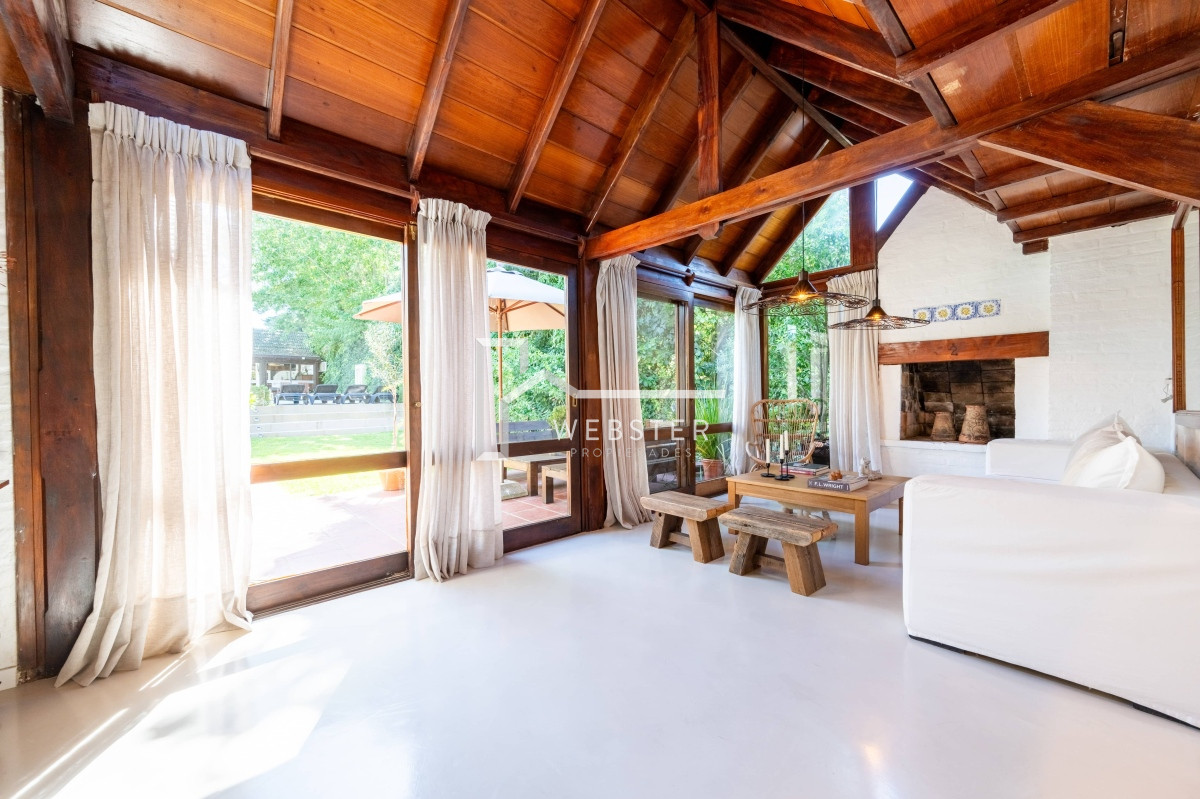 Casa ID.1298 - Impecable Residencia 5 Dormitorios, Jardín, Barbacoa & Piscina en Golf, Punta Del Este