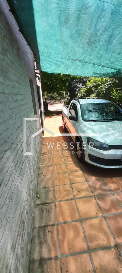 Casa ID.2036 - Oportunidad En San Rafael, PDE Casa Tradicional, Cancha y Quincho en 1574m2 