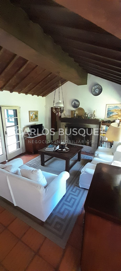 Casa ID.1059 - En Venta San Rafael, PDE Casa Tradicional 3 Dormitorios