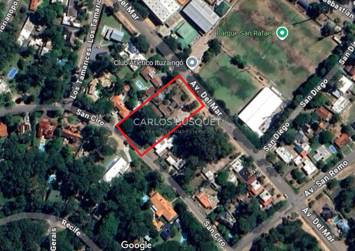 Casa ID.1060 - En Venta San Rafael, PDE Casa Tradicional, Cancha y Quincho en 1574m2 