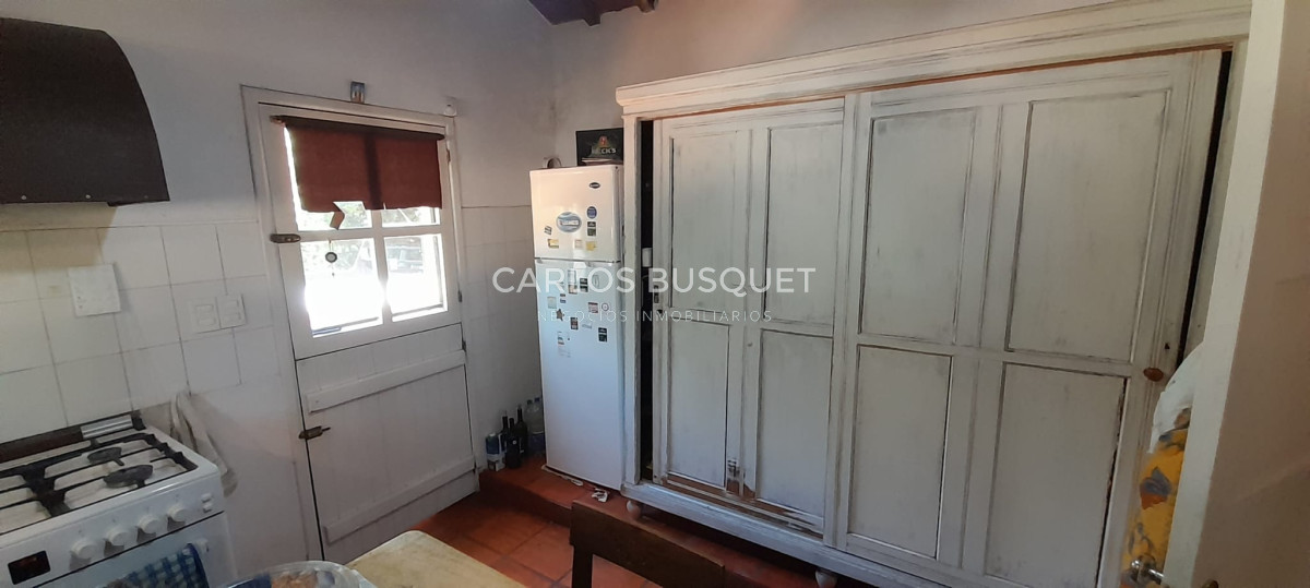 Casa ID.1060 - En Venta San Rafael, PDE Casa Tradicional, Cancha y Quincho en 1574m2 