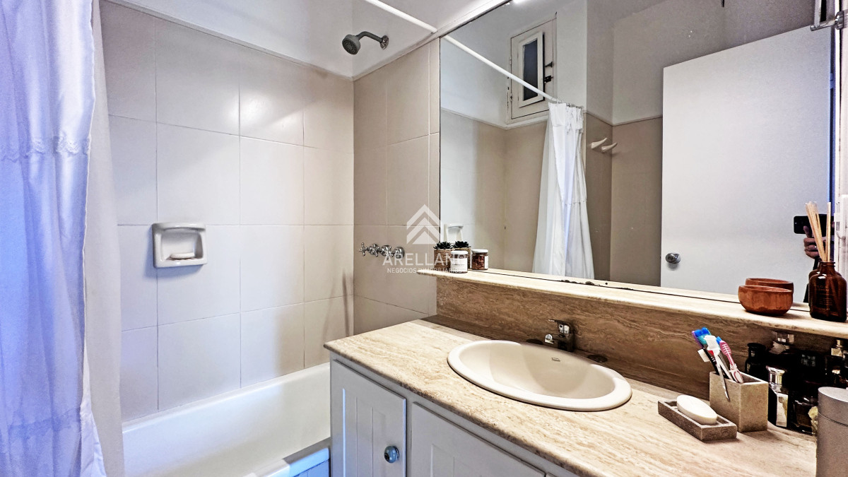 Apartamento ID.5661 - Venta Apartamento 2 Dormitorios, Reciclado, Bajos Gastos, San Rafael.