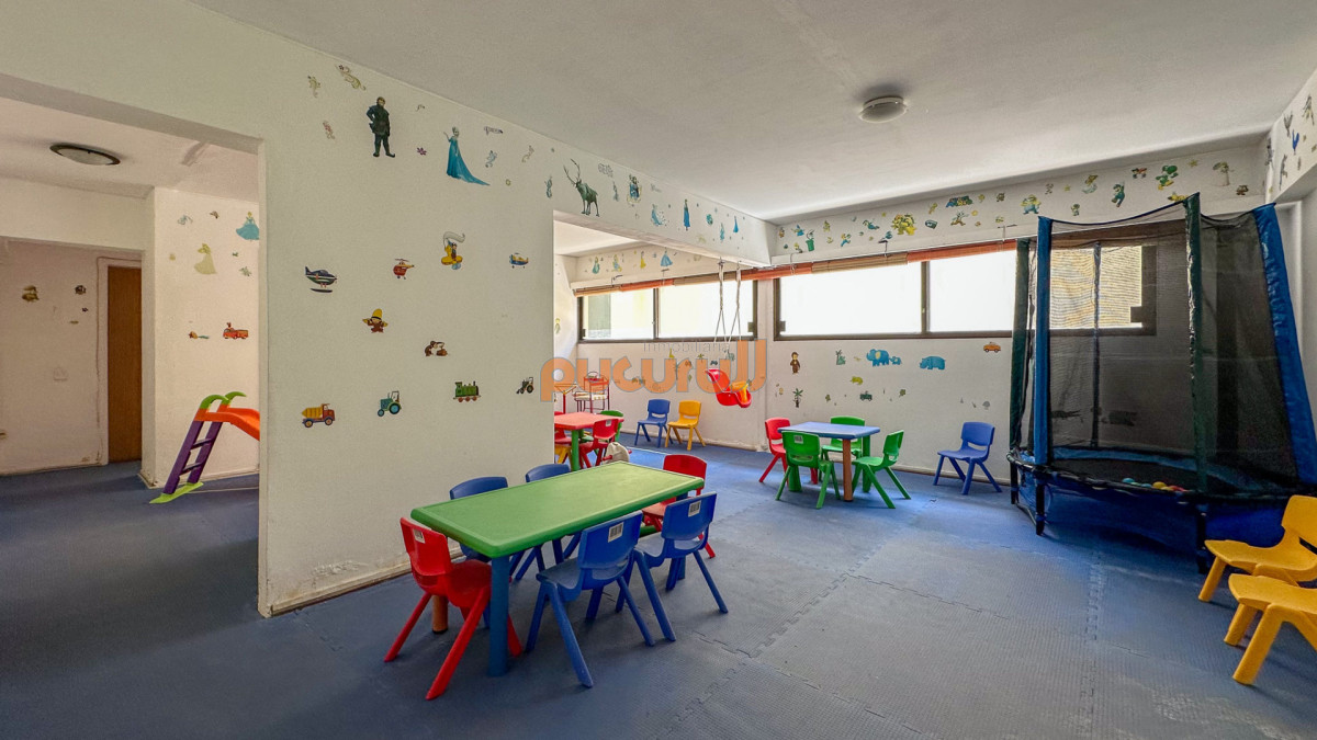 Apartamento ID.2439 - Venta Apartamento 4D + S Gran Metraje, Península, Punta Del Este