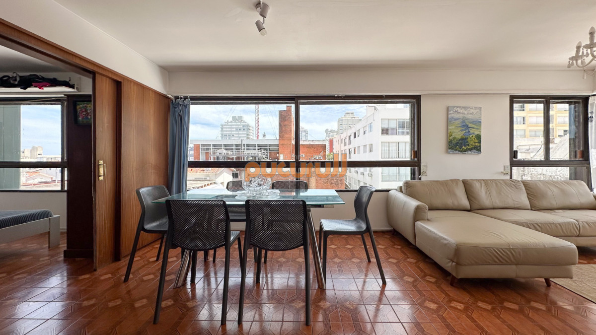 Apartamento ID.2439 - Venta Apartamento 4D + S Gran Metraje, Península, Punta Del Este