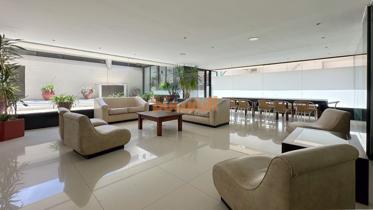 Apartamento ID.2439 - Venta Apartamento 4D + S Gran Metraje, Península, Punta Del Este