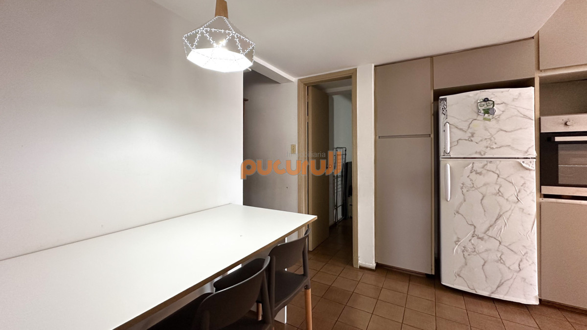 Apartamento ID.2439 - Venta Apartamento 4D + S Gran Metraje, Península, Punta Del Este