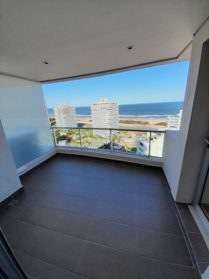 Apartamento ID.2950 - Moderno Apartamento de 3 Dormitorios & Todos Los Servicios En Edificio Wind Tower
