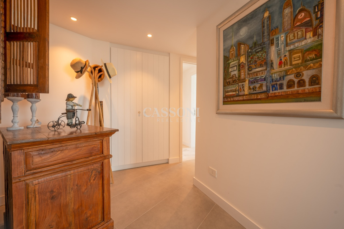 Apartamento ID.3104 - Espectacular PentHouse 2 Suites, Terraza EXCLUSIVA & Todos los Servicios, Edificio ISABEL, Punta Del Este