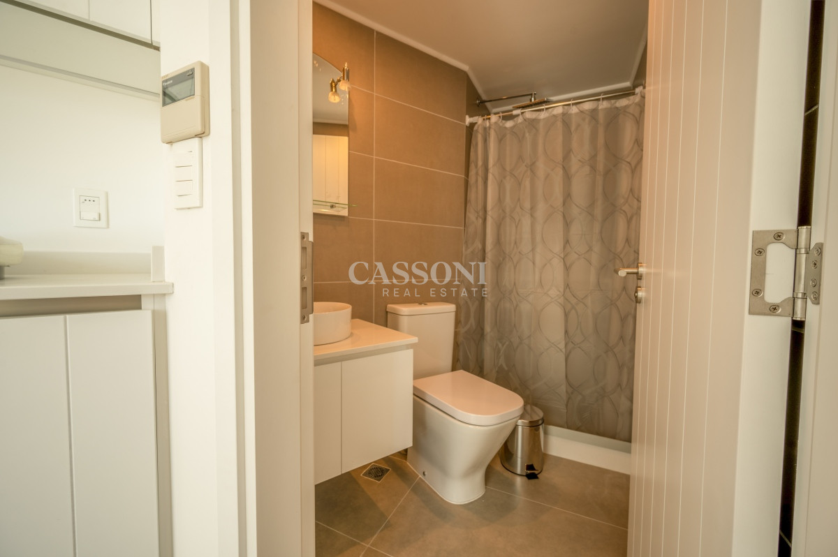 Apartamento ID.3096 - Espectacular PentHouse 4 Dormitorios, Terraza EXCLUSIVA & Todos los Servicios, Edificio ISABEL, Punta Del Este