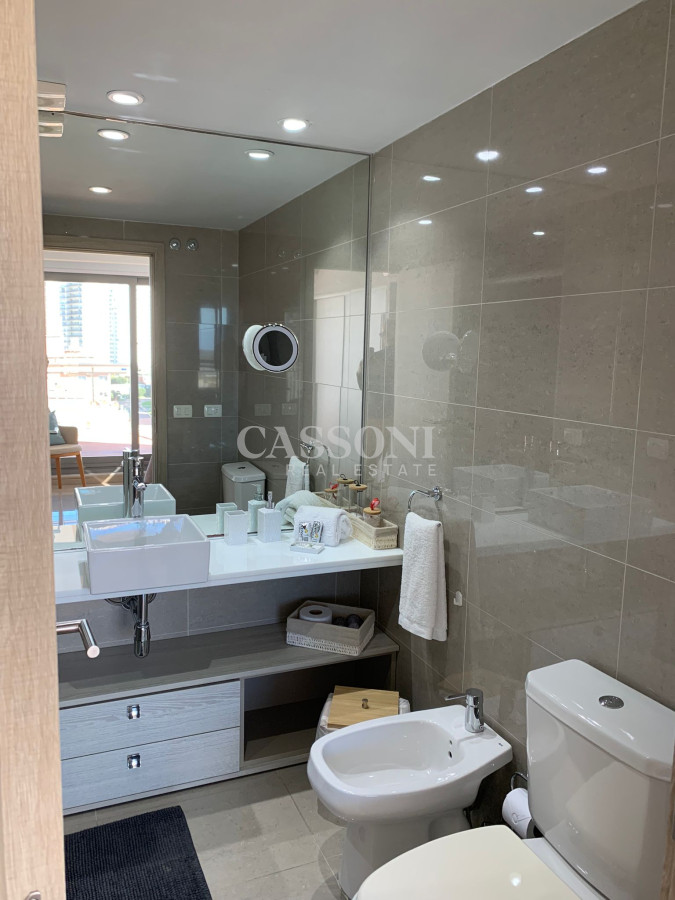 Apartamento ID.2953 - Impecable Apartamento 2 Suites De Lujo en Edificio Onix, Punta Del Este