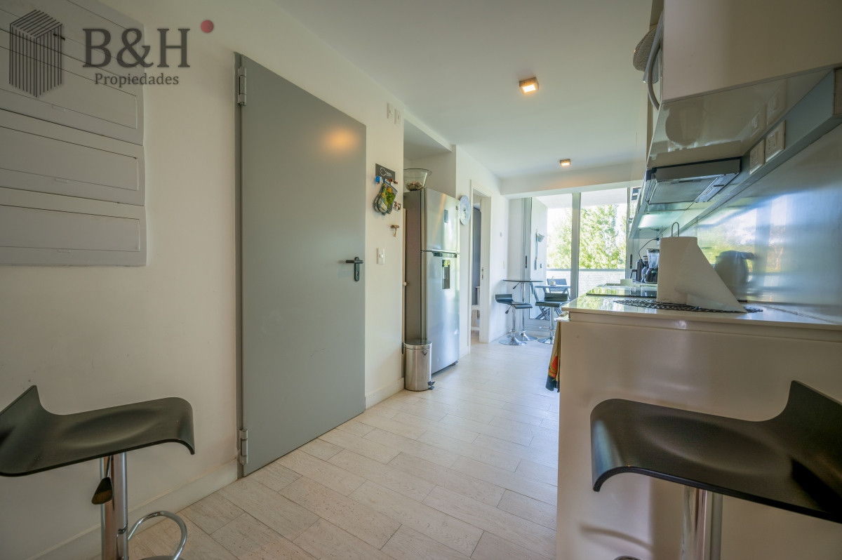 Apartamento ID.2652 - Espectacular Piso Completo De 5 Dormitorios & Todos los Servicios, Edificio LUMIERE, Punta Del Este