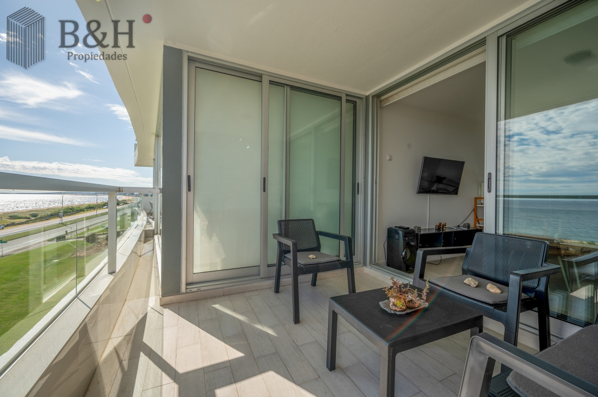 Apartamento ID.2652 - Espectacular Piso Completo De 5 Dormitorios & Todos los Servicios, Edificio LUMIERE, Punta Del Este