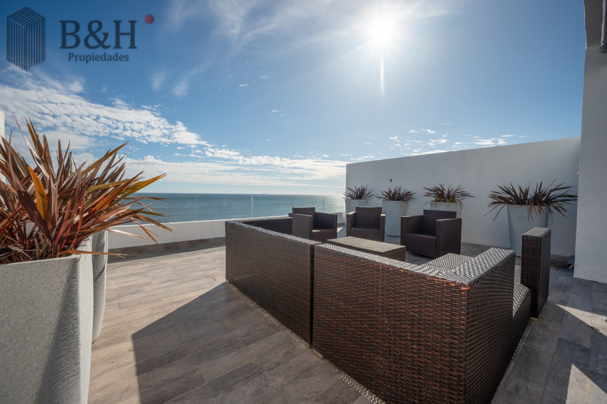 Apartamento ID.2652 - Espectacular Piso Completo De 5 Dormitorios & Todos los Servicios, Edificio LUMIERE, Punta Del Este