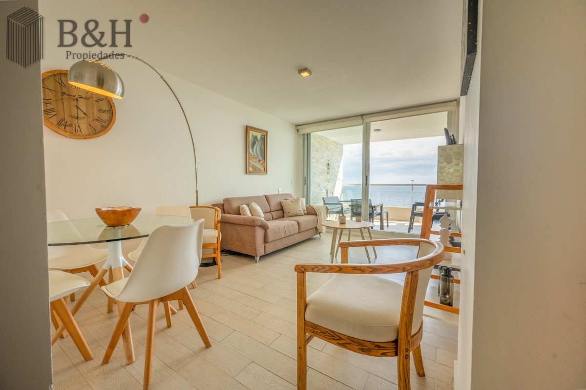 Apartamento ID.2652 - Espectacular Piso Completo De 5 Dormitorios & Todos los Servicios, Edificio LUMIERE, Punta Del Este