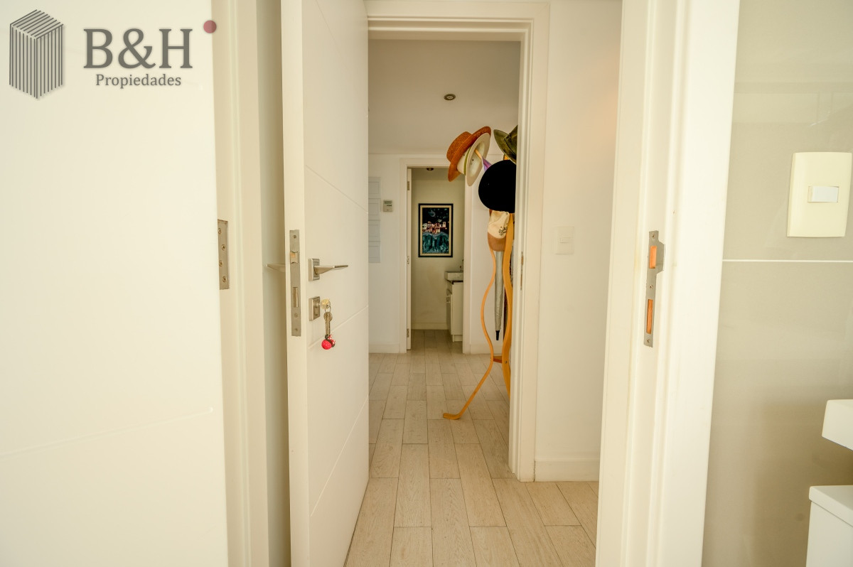 Apartamento ID.2652 - Espectacular Piso Completo De 5 Dormitorios & Todos los Servicios, Edificio LUMIERE, Punta Del Este