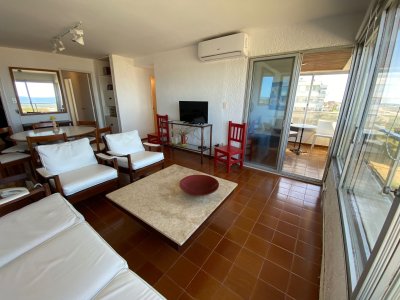 Apartamento 3 Dormitorios Parada 10 Brava, Primera Línea, Punta Del Este