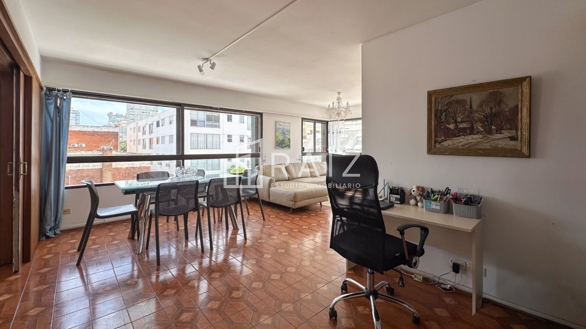 Apartamento ID.11578 - Venta Apartamento 4 dormitorios Península, Punta Del Este