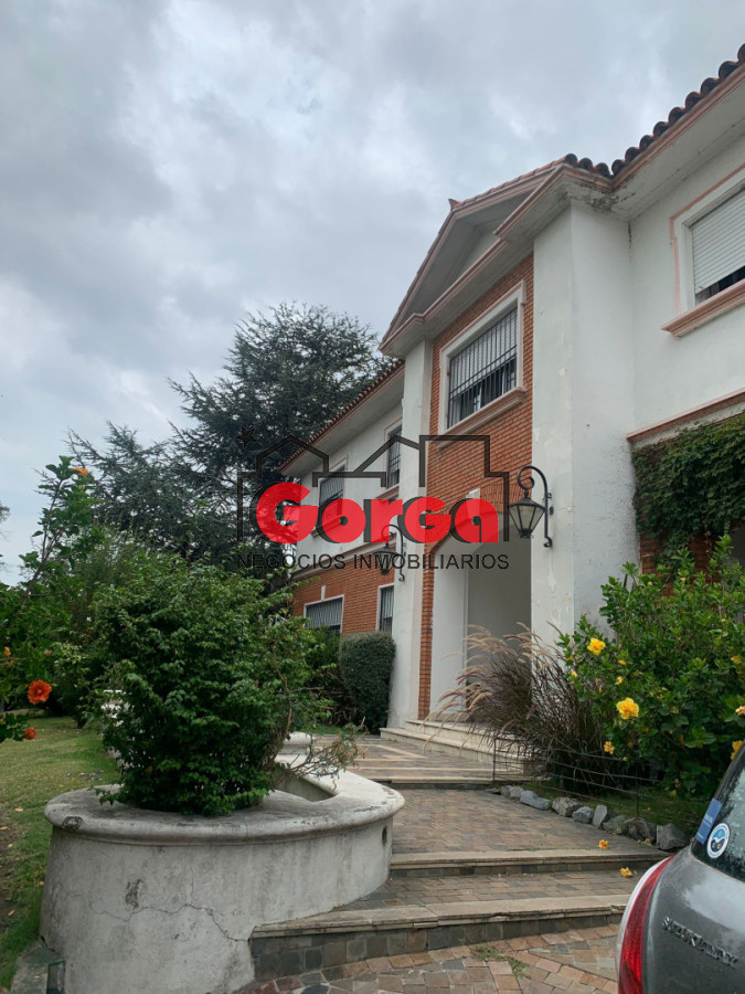 Casa ID.583 - Gran Casa En Venta, Parque Batlle, Montevideo