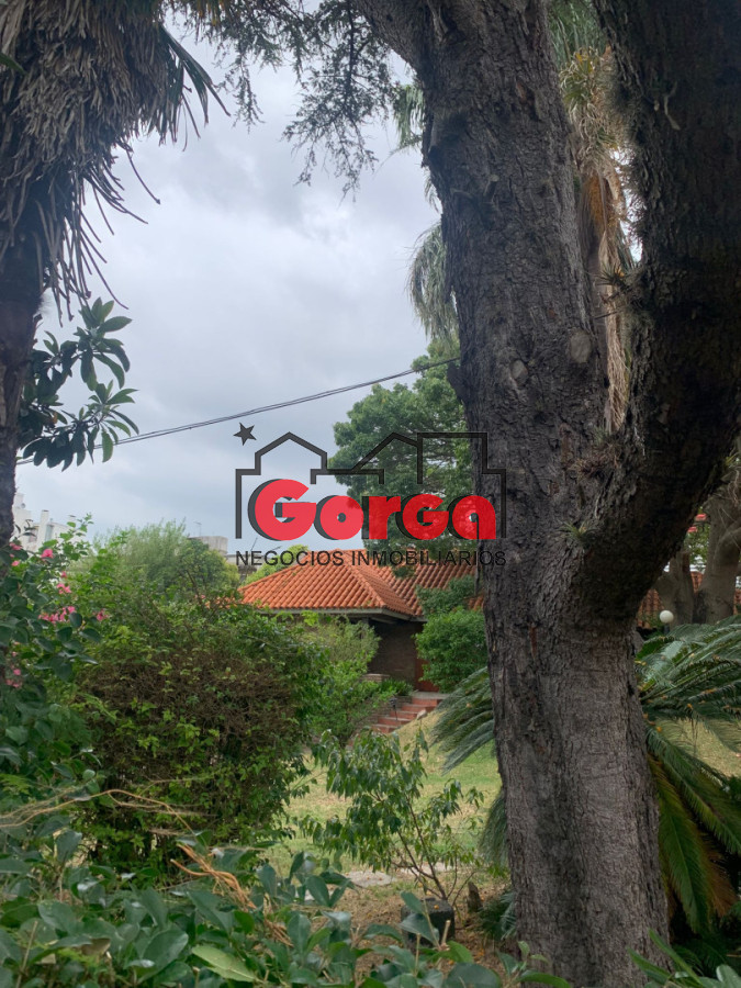 Casa ID.583 - Gran Casa En Venta, Parque Batlle, Montevideo