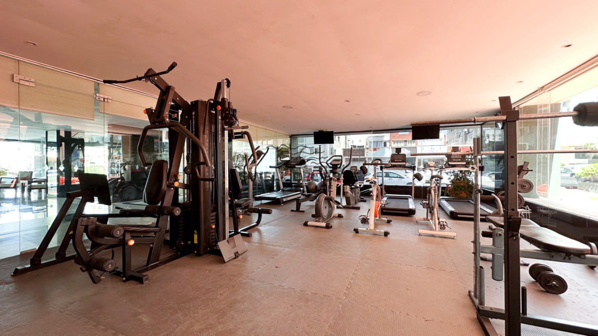 Apartamento ID.245 - Venta Apartamento 4D + S Gran Metraje, Península, Punta Del Este