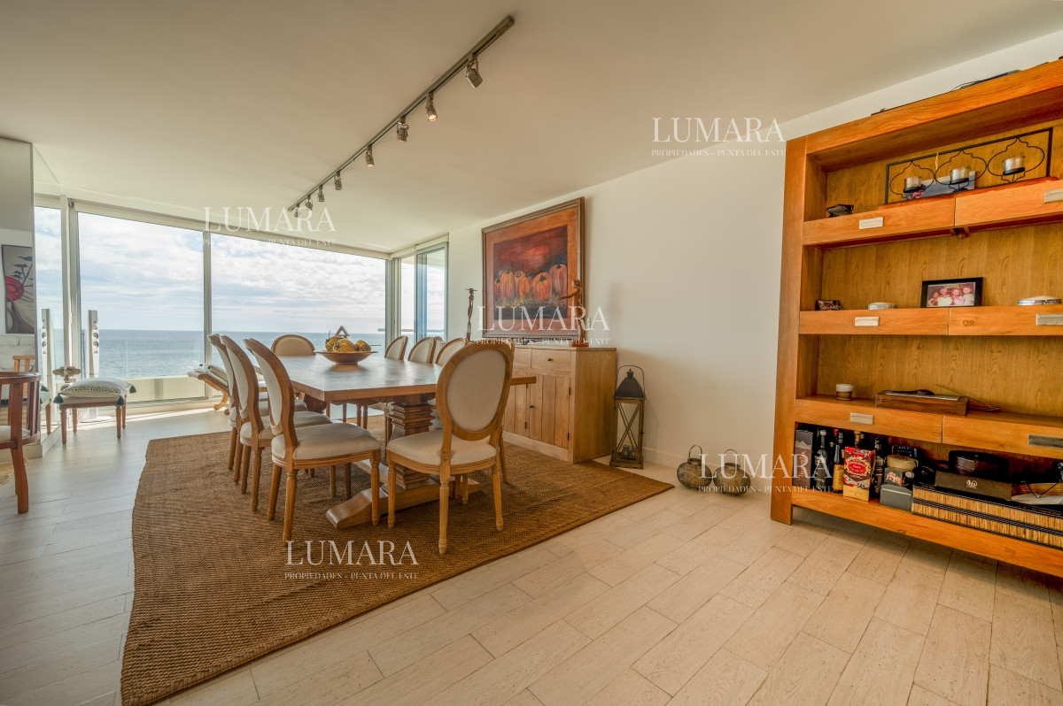 Apartamento ID.1026 - Espectacular Piso Completo De 5 Dormitorios & Todos los Servicios, Edificio LUMIERE, Punta Del Este