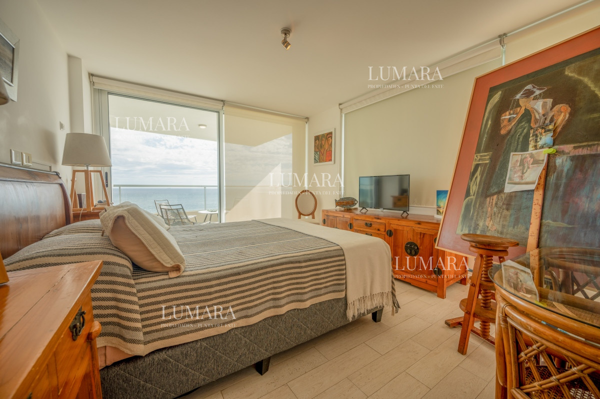 Apartamento ID.1026 - Espectacular Piso Completo De 5 Dormitorios & Todos los Servicios, Edificio LUMIERE, Punta Del Este