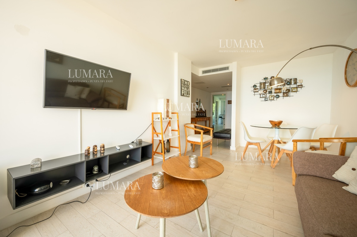 Apartamento ID.1026 - Espectacular Piso Completo De 5 Dormitorios & Todos los Servicios, Edificio LUMIERE, Punta Del Este
