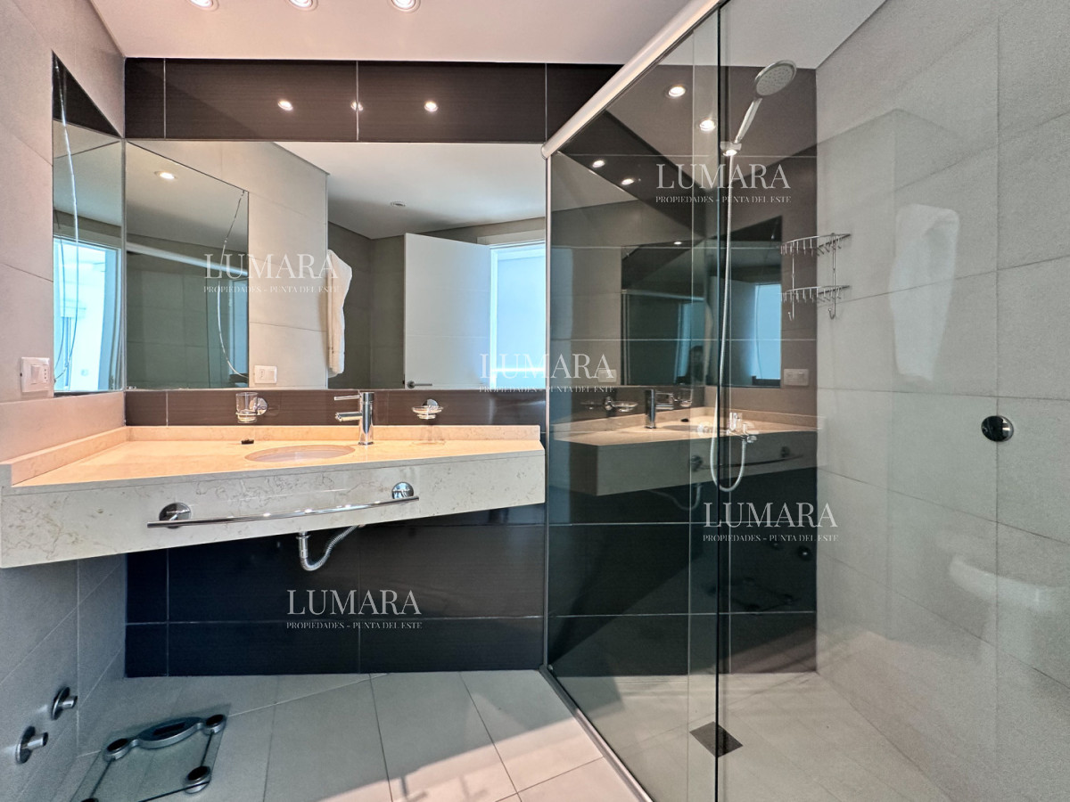 Apartamento ID.993 - Moderno Apartamento de 3 Dormitorios & Todos Los Servicios En Edificio Wind Tower