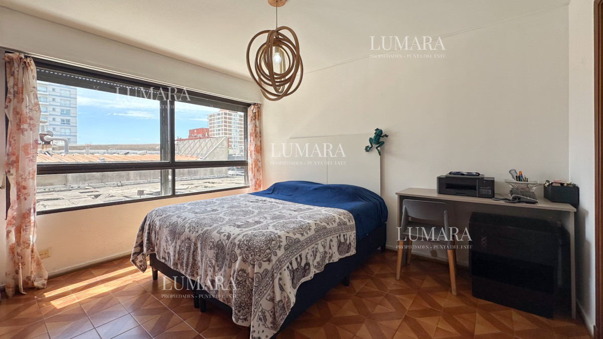 Apartamento ID.2719 - Venta Apartamento 4D + S Gran Metraje, Península, Punta Del Este