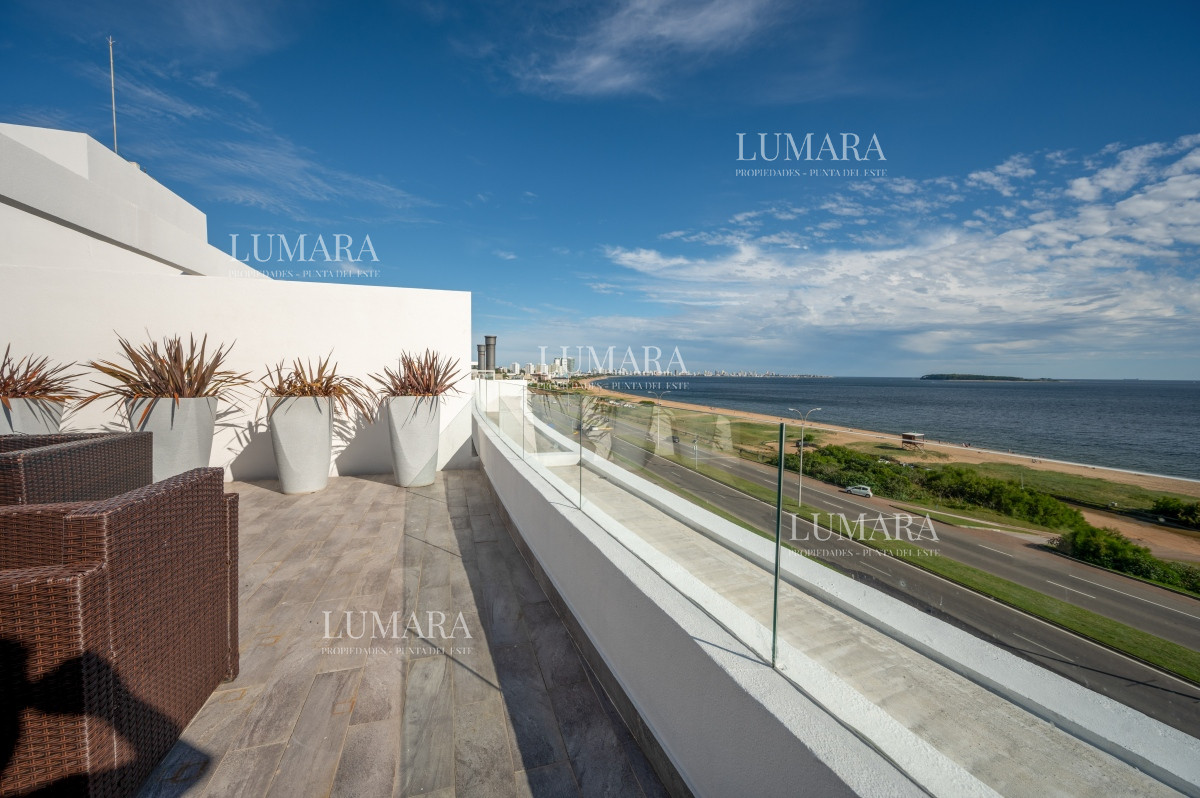 Apartamento ID.1026 - Espectacular Piso Completo De 5 Dormitorios & Todos los Servicios, Edificio LUMIERE, Punta Del Este