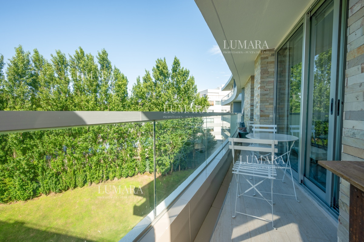 Apartamento ID.1026 - Espectacular Piso Completo De 5 Dormitorios & Todos los Servicios, Edificio LUMIERE, Punta Del Este