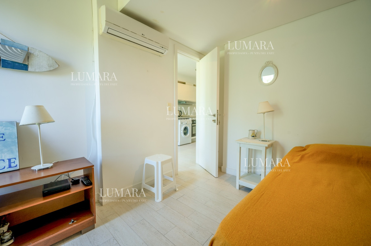 Apartamento ID.1026 - Espectacular Piso Completo De 5 Dormitorios & Todos los Servicios, Edificio LUMIERE, Punta Del Este