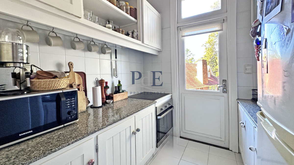 Apartamento 2 Dormitorios | Reciclado | Bajos Gastos. - Imagen 9