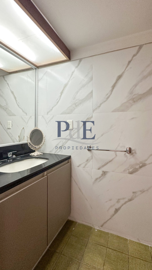 Apartamento de Gran Metraje | 4 Dormitorios + Serv. Punta del Este. - Imagen 11