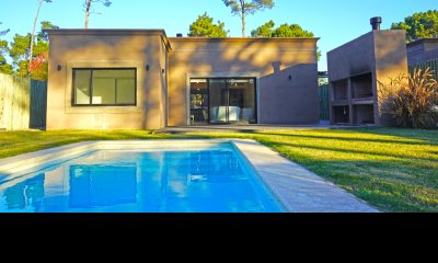 Casa 3 Dormitorios & Piscina, Barrio Privado en Parque Burnett, Pinares