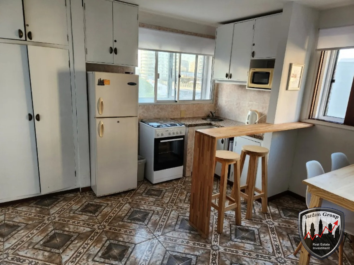 Apartamento ID.7139 - Departamento reciclado a pasos de la playa con vista al mar...!!!