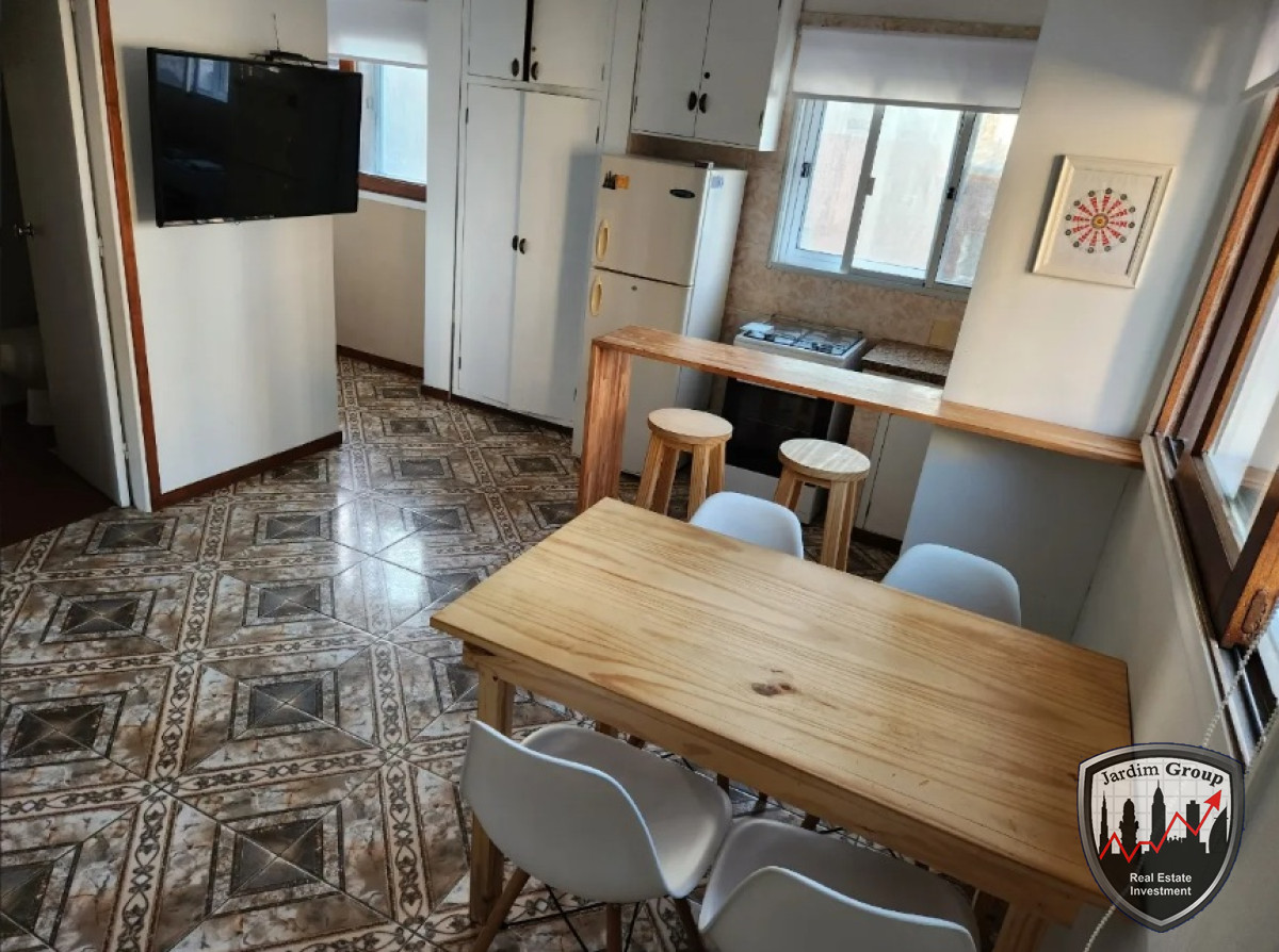 Apartamento ID.7139 - Departamento reciclado a pasos de la playa con vista al mar...!!!
