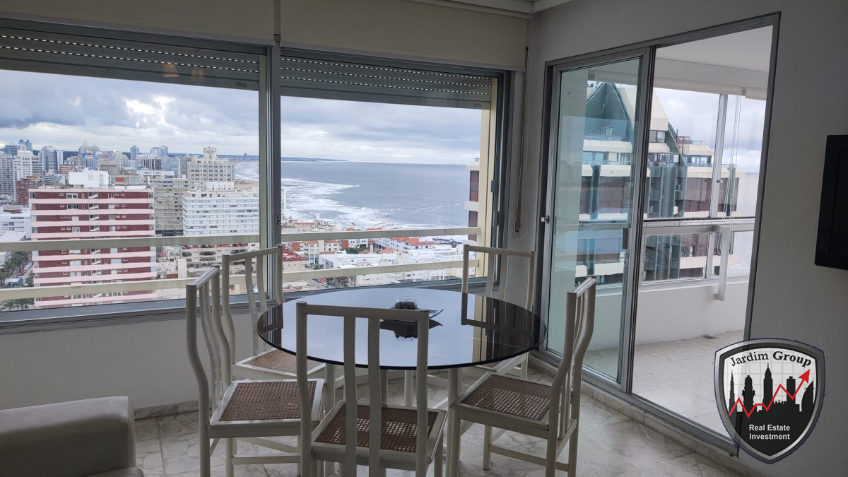 Apartamento ID.6045 - Excelente vista al Océano Atlántico (Playa Brava) y sobre la Playa Mansa