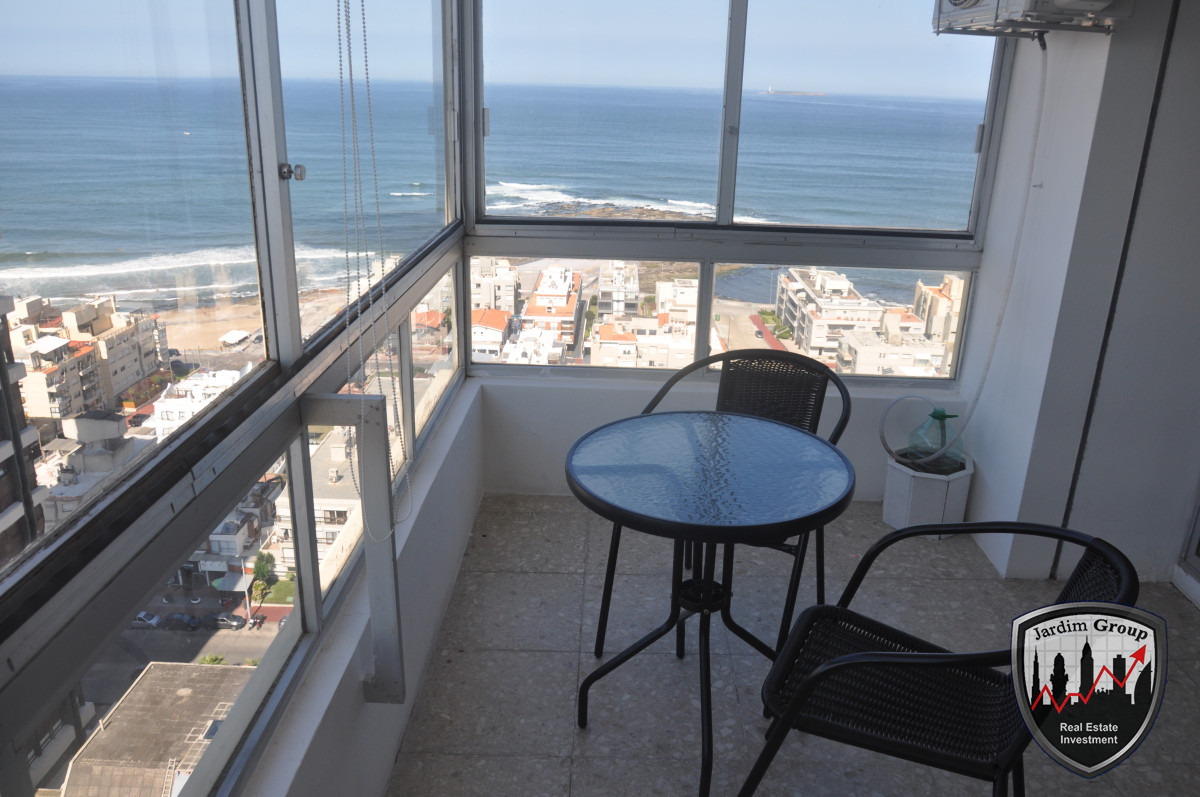 Apartamento ID.6045 - Excelente vista al Océano Atlántico (Playa Brava) y sobre la Playa Mansa