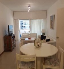 Lindo departamento bien ubicado sobre la Ave. Roosevelt